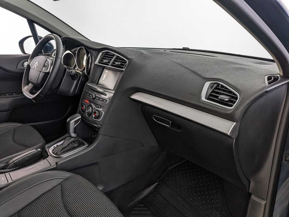 Б/У Ситроен Ц4 2021 года. Фото: #12