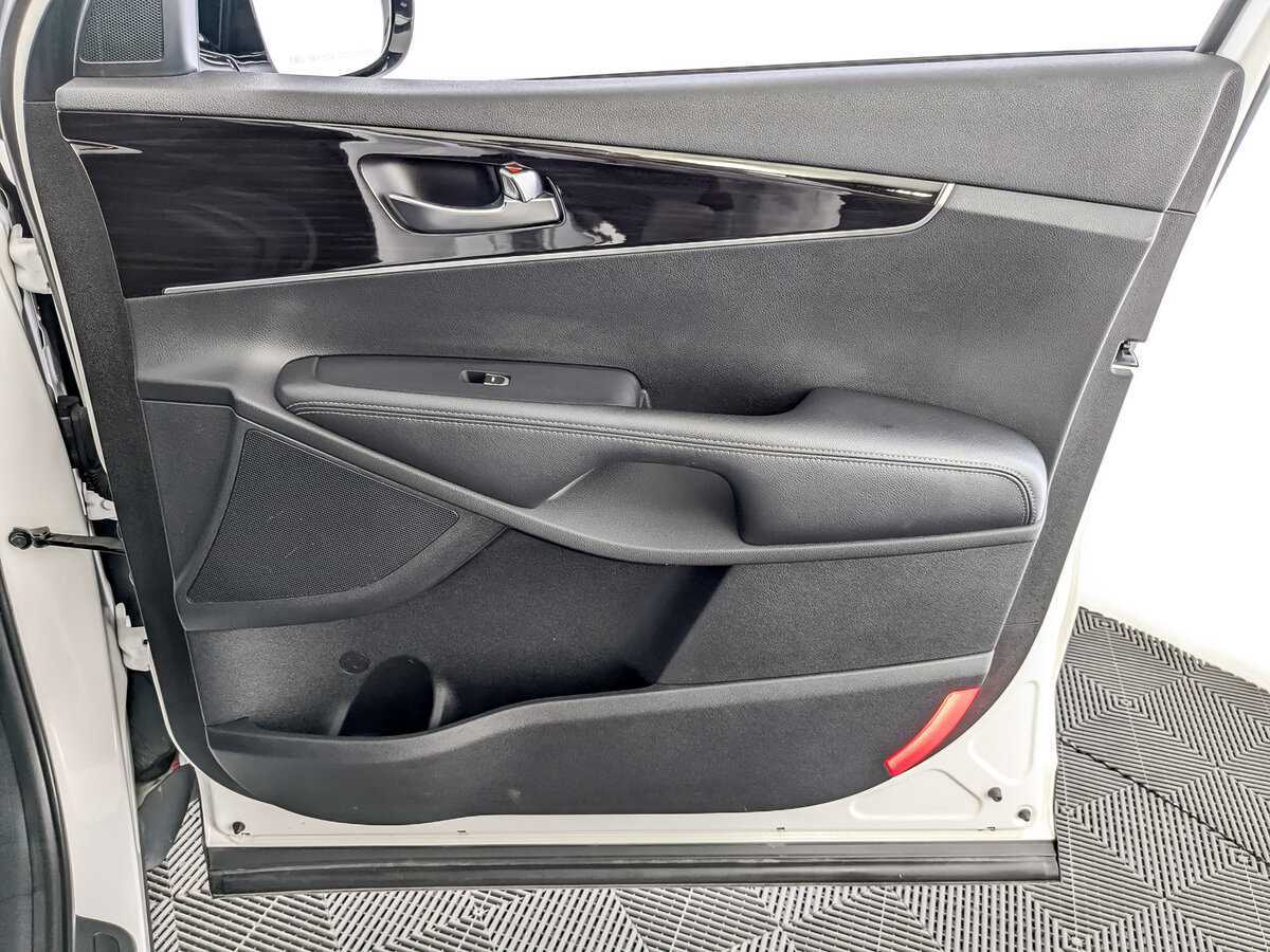 Б/У Киа Соренто 2019 года. Фото: #24