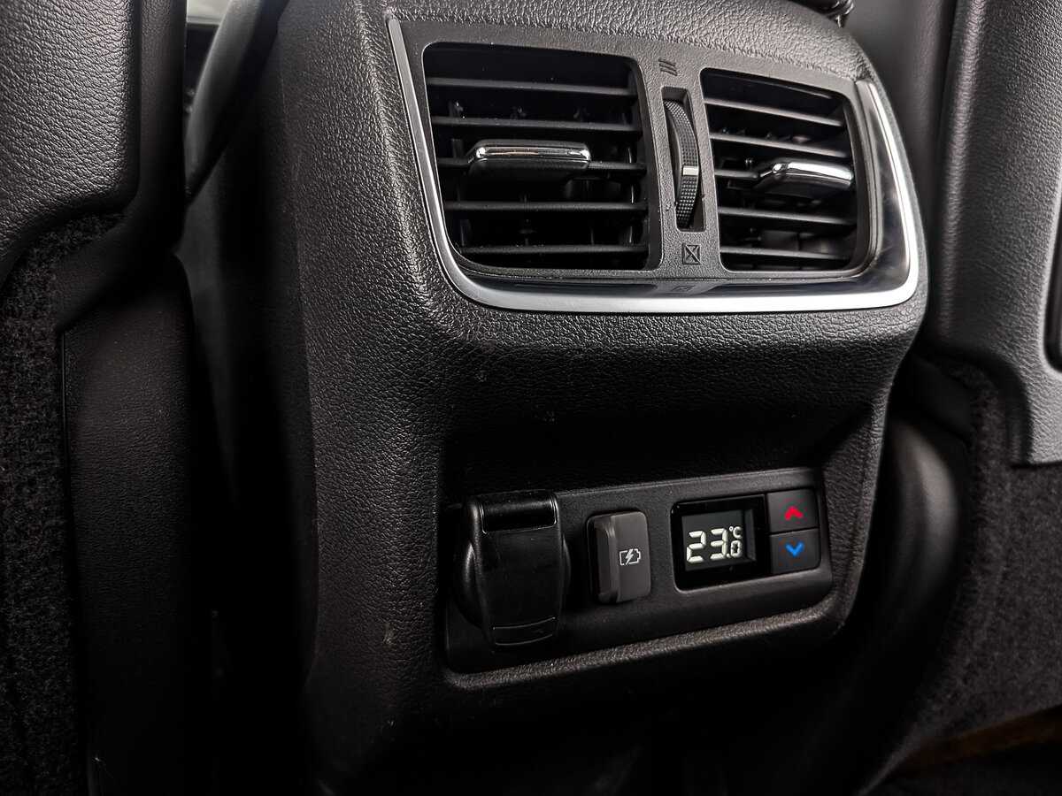 Б/У Инфинити К-Икс50 2019 года. Фото: #26