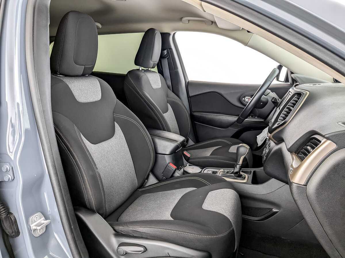 Б/У Джип Чироки 2014 года. Фото: #20