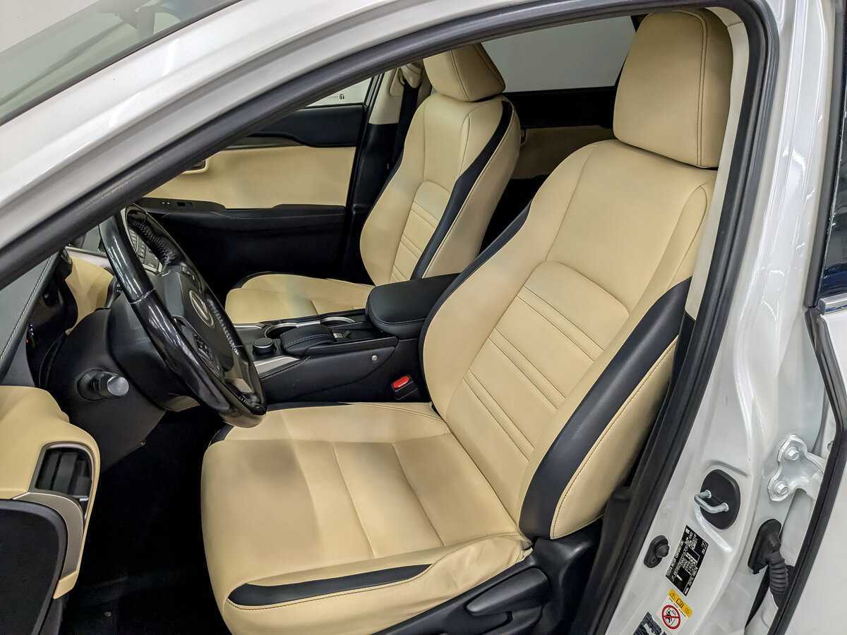 Б/У Лексус Н-Икс 2016 года. Фото: #18