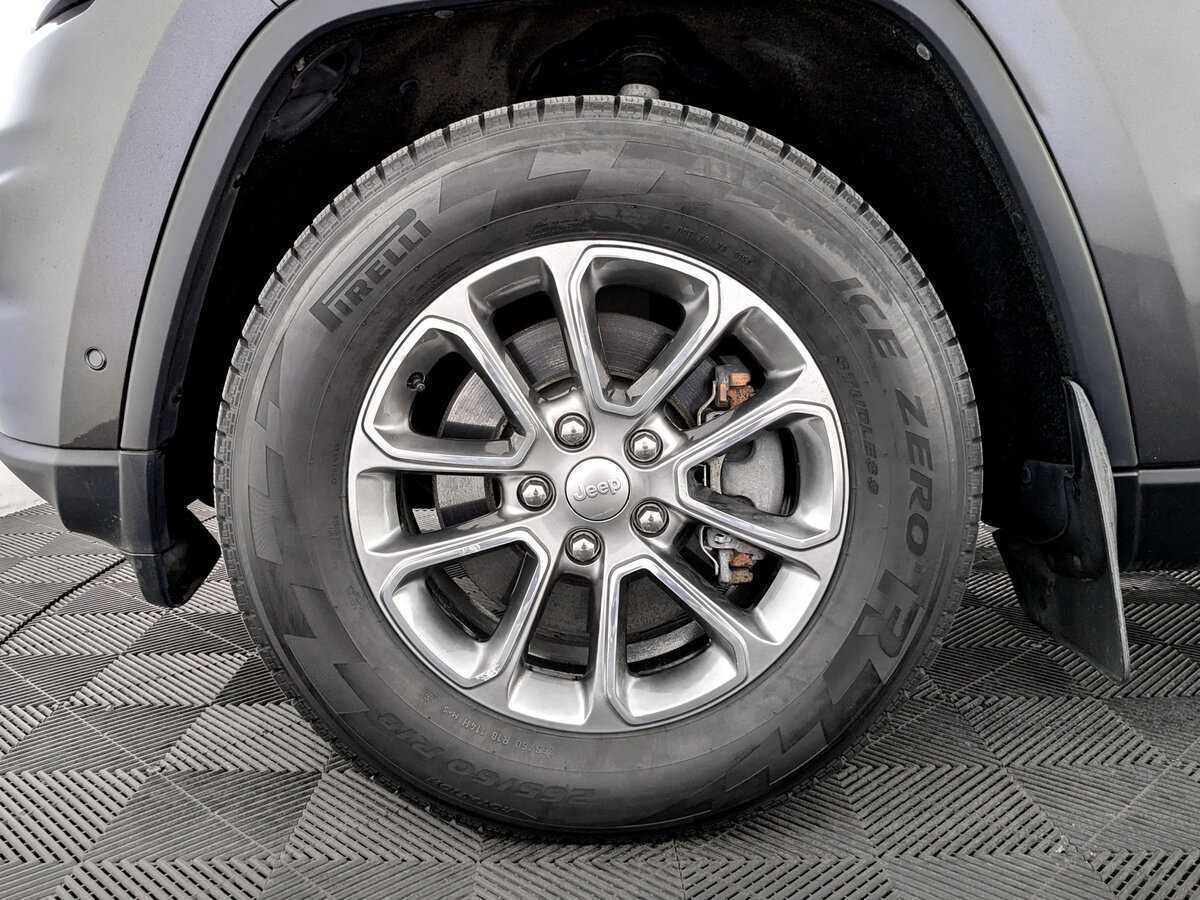 Б/У Джип Гранд Чироки 2018 года. Фото: #16