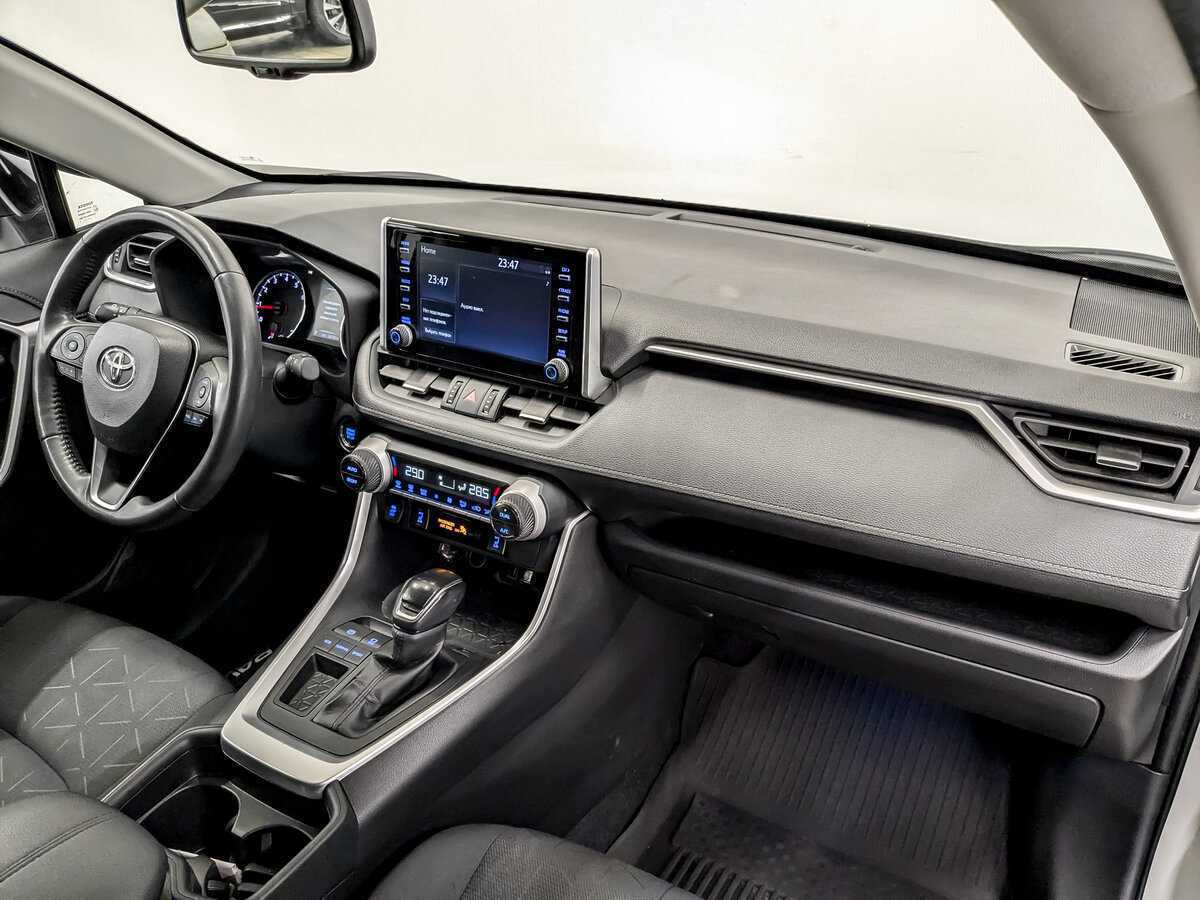 Б/У Тойота Рав4 2021 года. Фото: #10