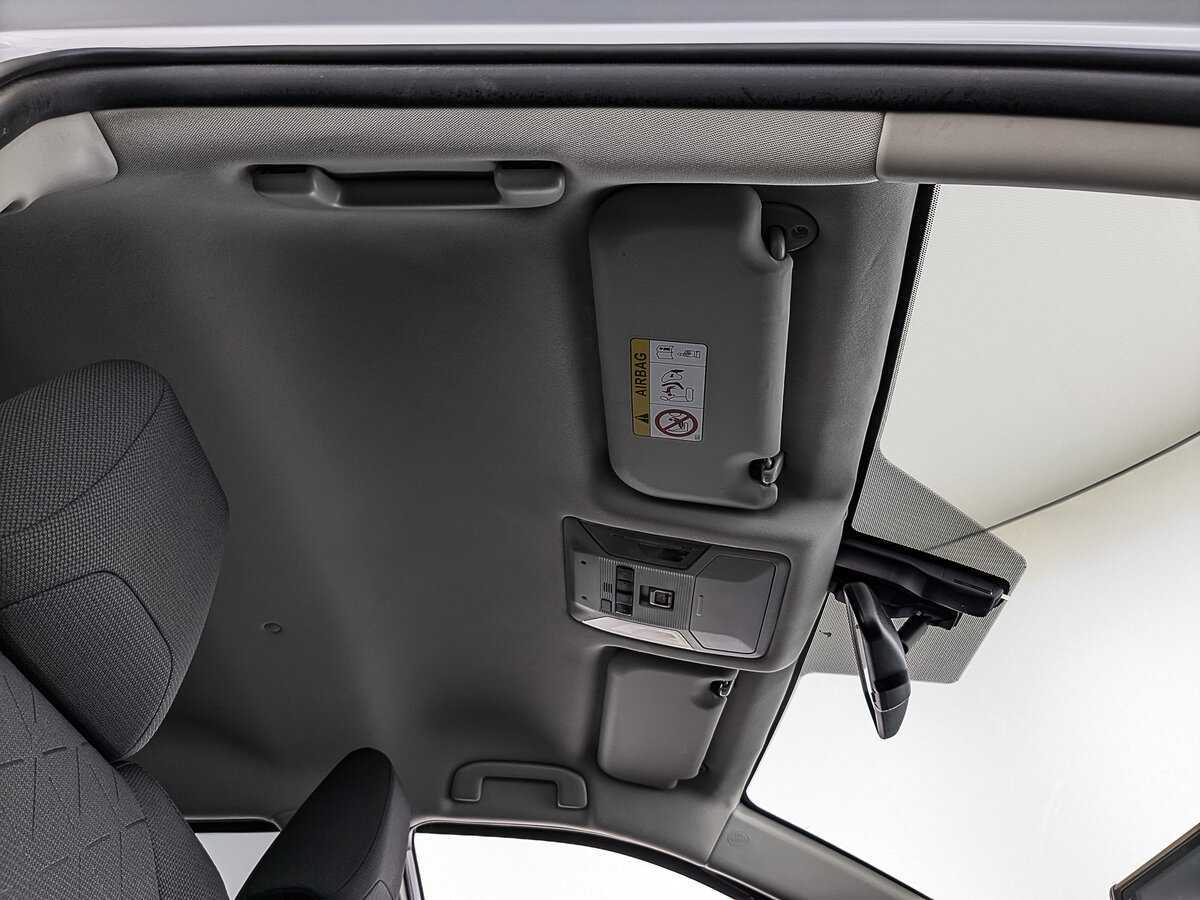 Б/У Тойота Рав4 2021 года. Фото: #19