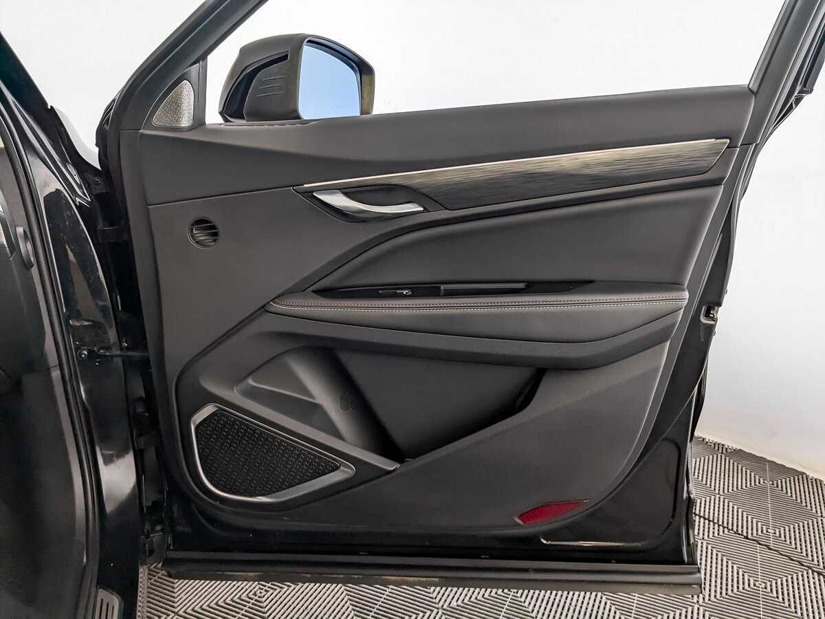 Б/У Джили Тугелла 2021 года. Фото: #22