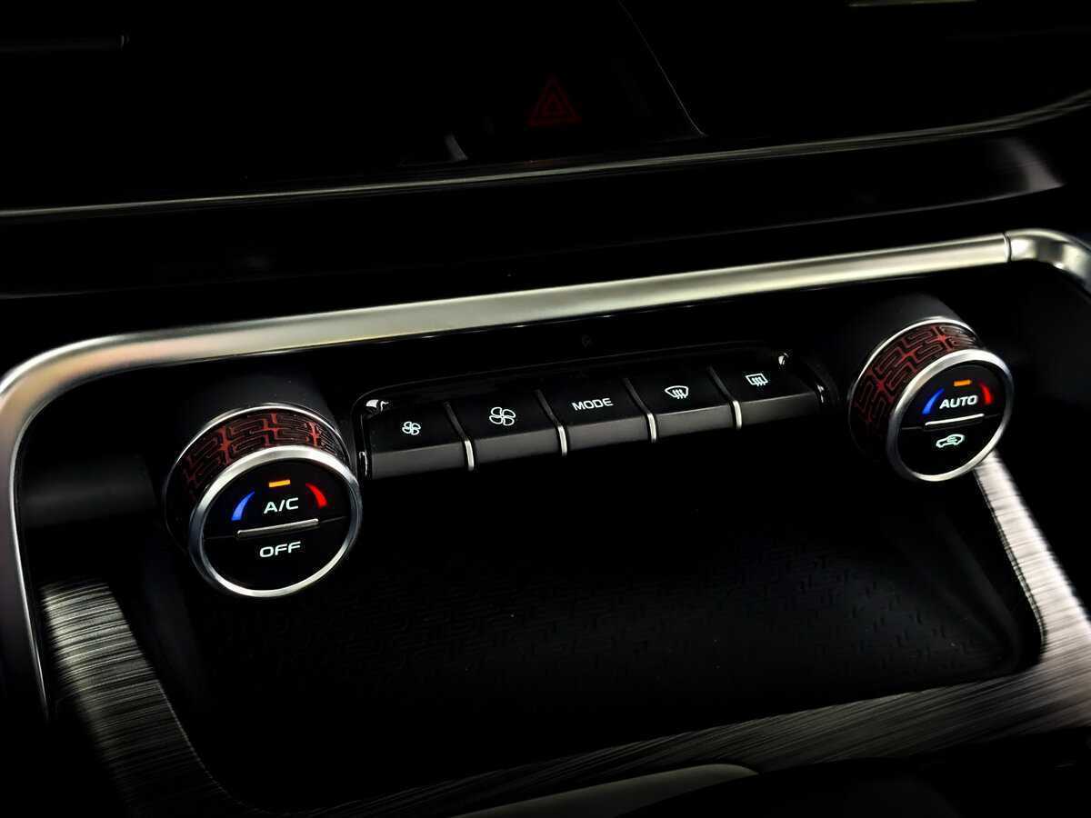 Б/У Джили Тугелла 2021 года. Фото: #24