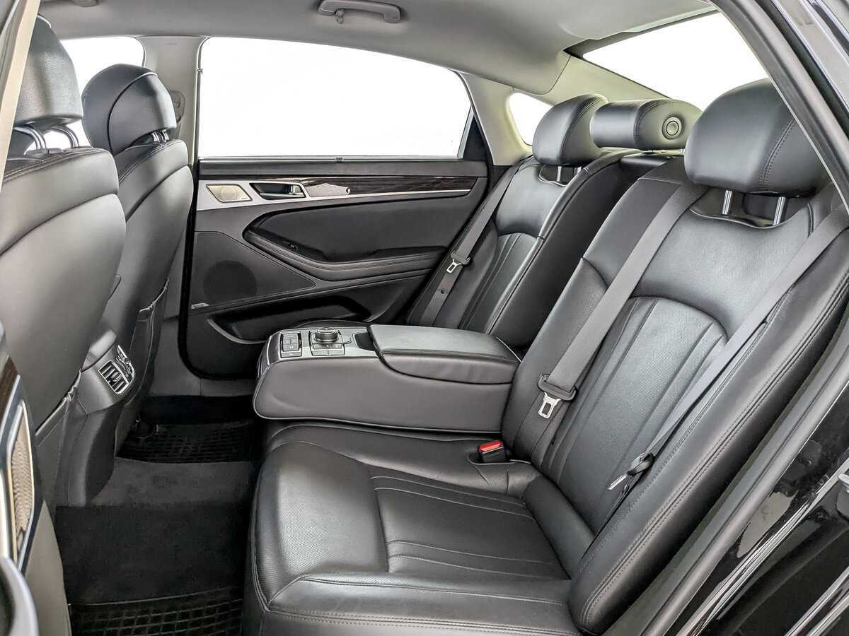 Б/У Генезис Г80 2019 года. Фото: #11