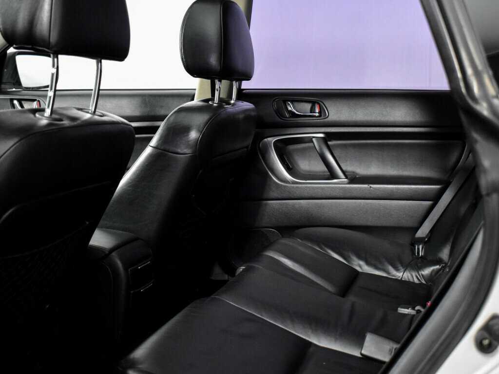 Б/У Субару Легаси 2005 года. Фото: #11