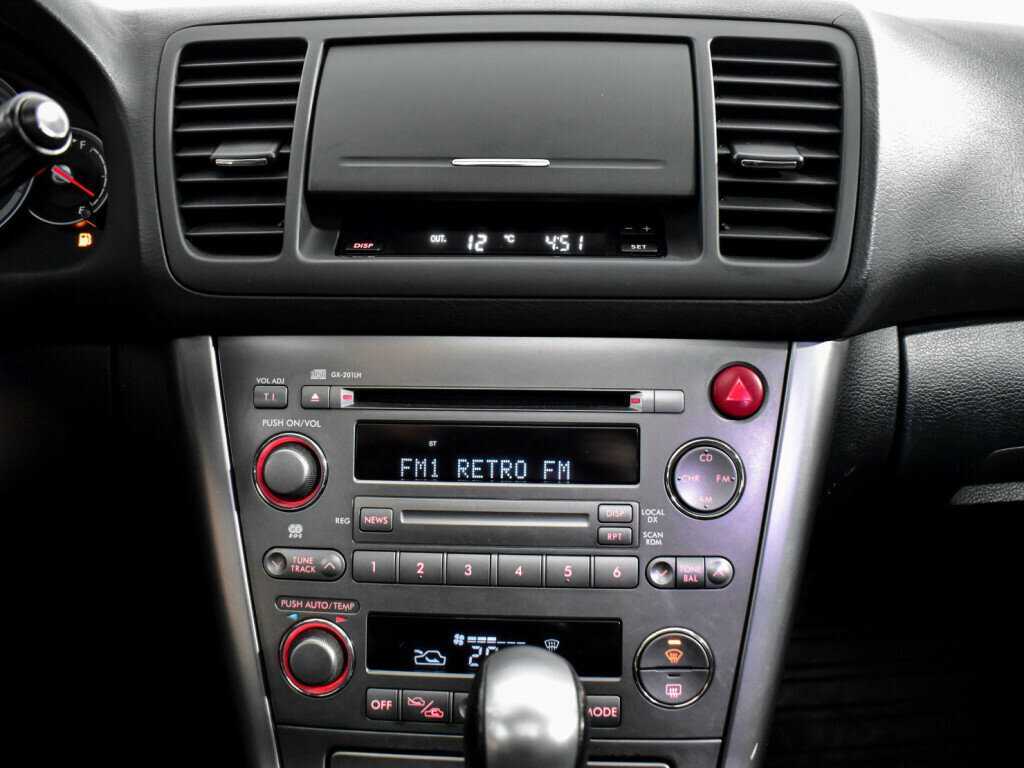 Б/У Субару Легаси 2005 года. Фото: #18