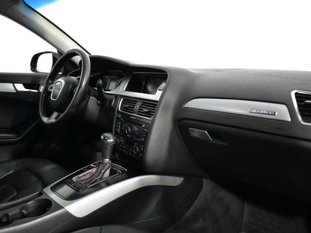 Б/У Ауди А4 2011 года. Фото: #8