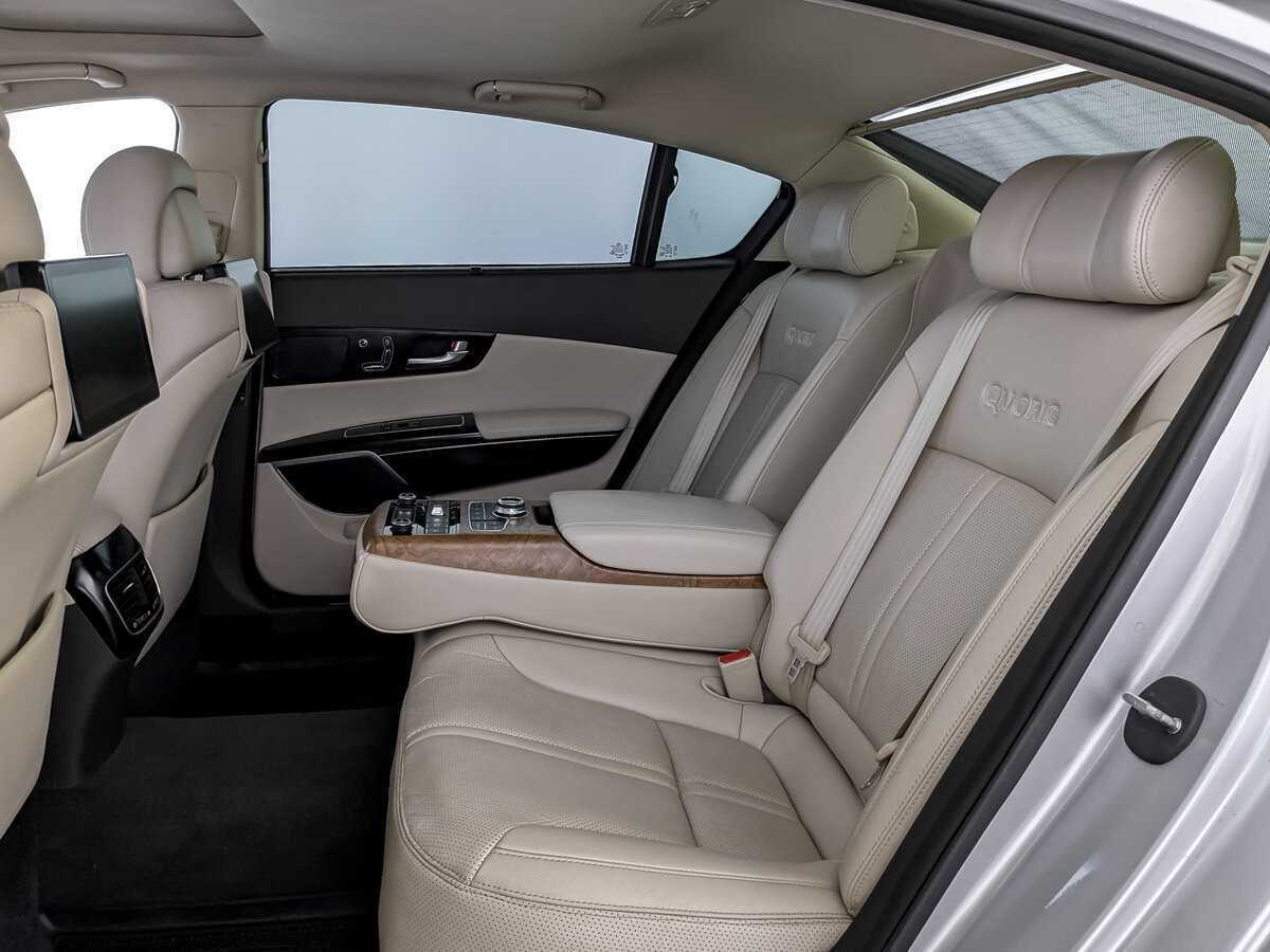 Б/У Киа Куорис 2013 года. Фото: #11