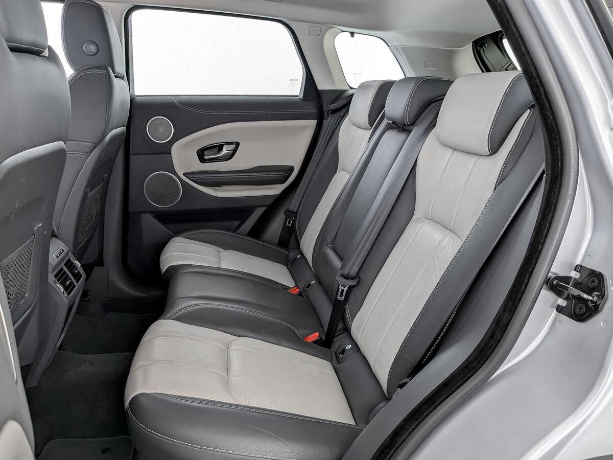 Б/У Лэнд Ровер Рэнж Ровер Эвок 2017 года. Фото: #11