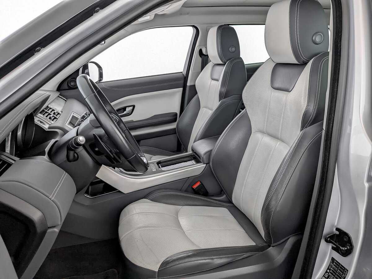 Б/У Лэнд Ровер Рэнж Ровер Эвок 2017 года. Фото: #19