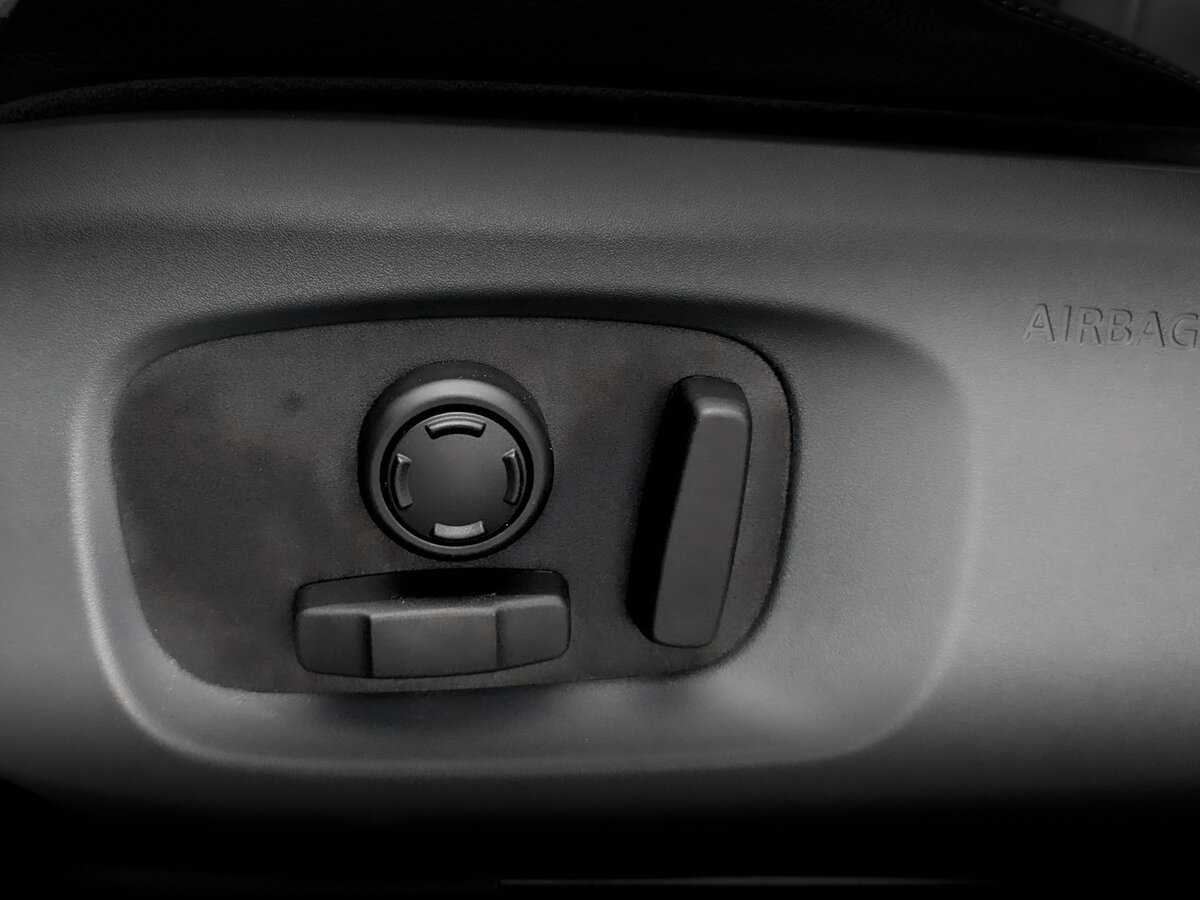 Б/У Лэнд Ровер Рэнж Ровер Эвок 2017 года. Фото: #20