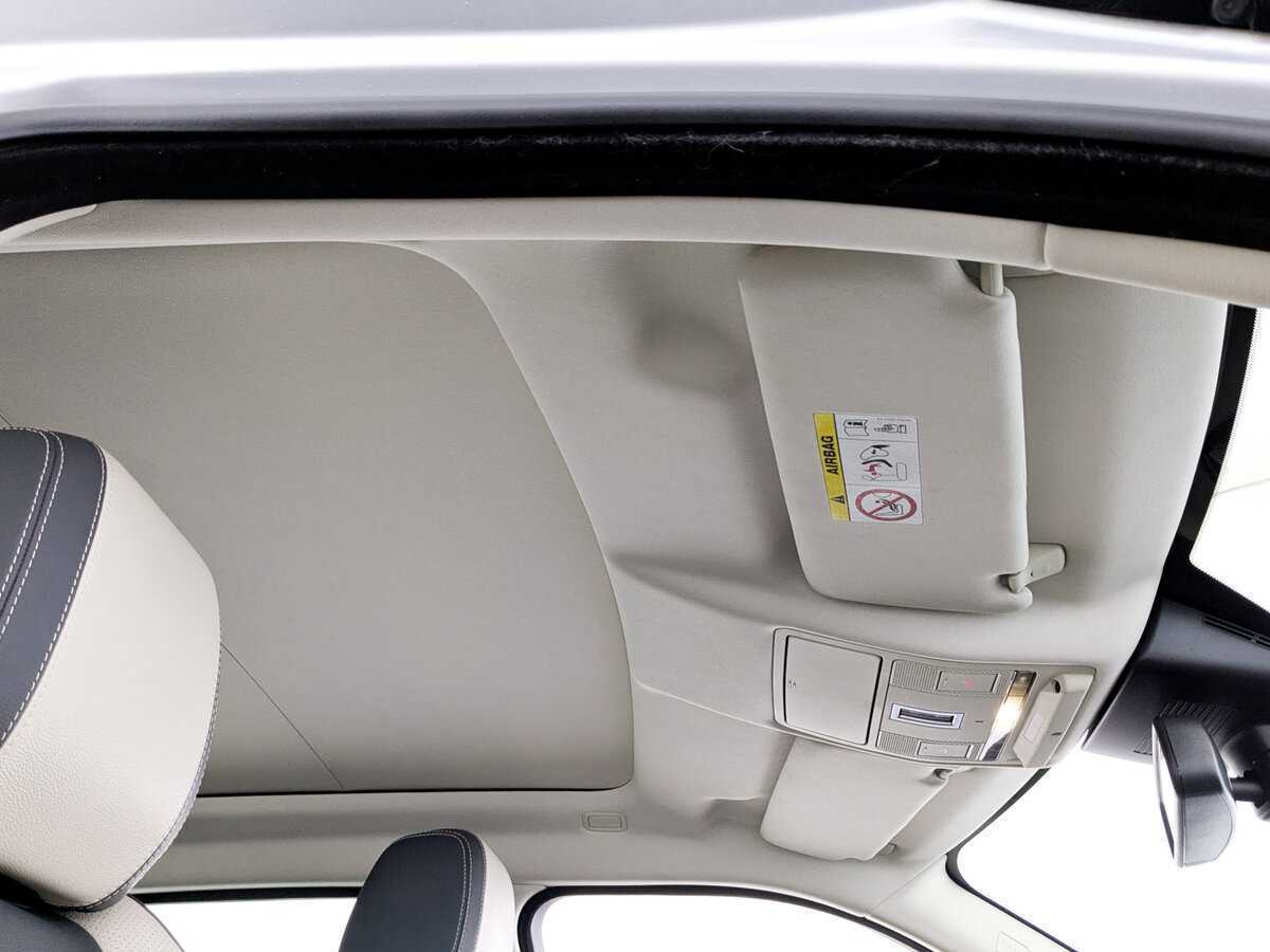 Б/У Лэнд Ровер Рэнж Ровер Эвок 2017 года. Фото: #22