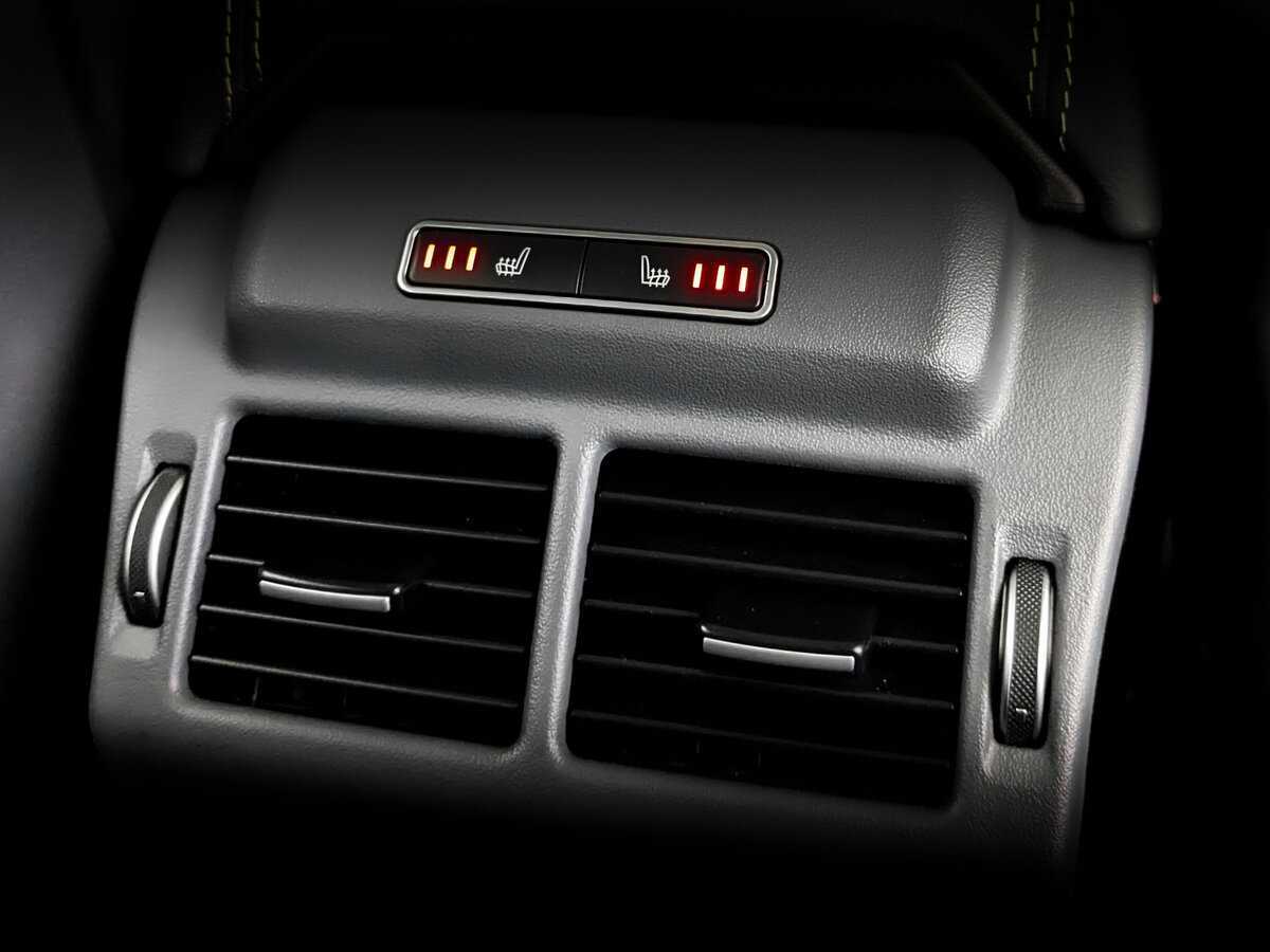 Б/У Лэнд Ровер Рэнж Ровер Эвок 2017 года. Фото: #28