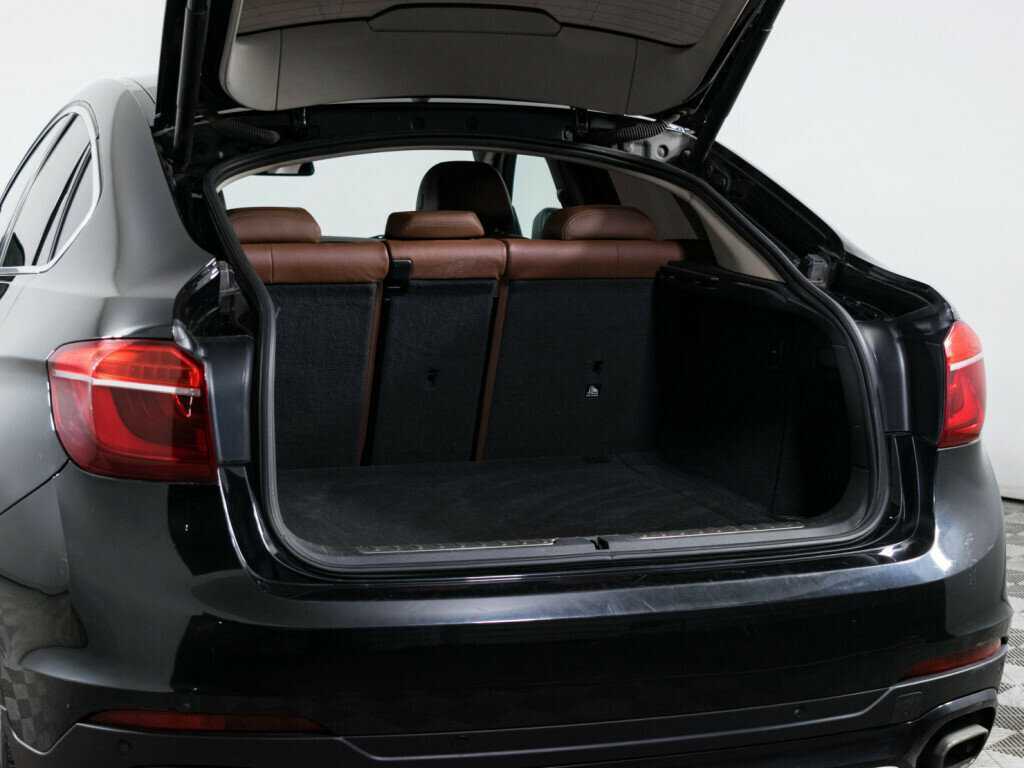 Б/У БМВ Икс6 2018 года. Фото: #6