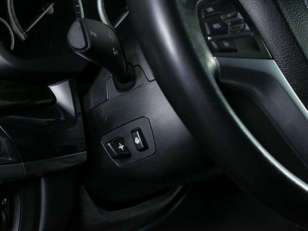 Б/У БМВ Икс6 2018 года. Фото: #13