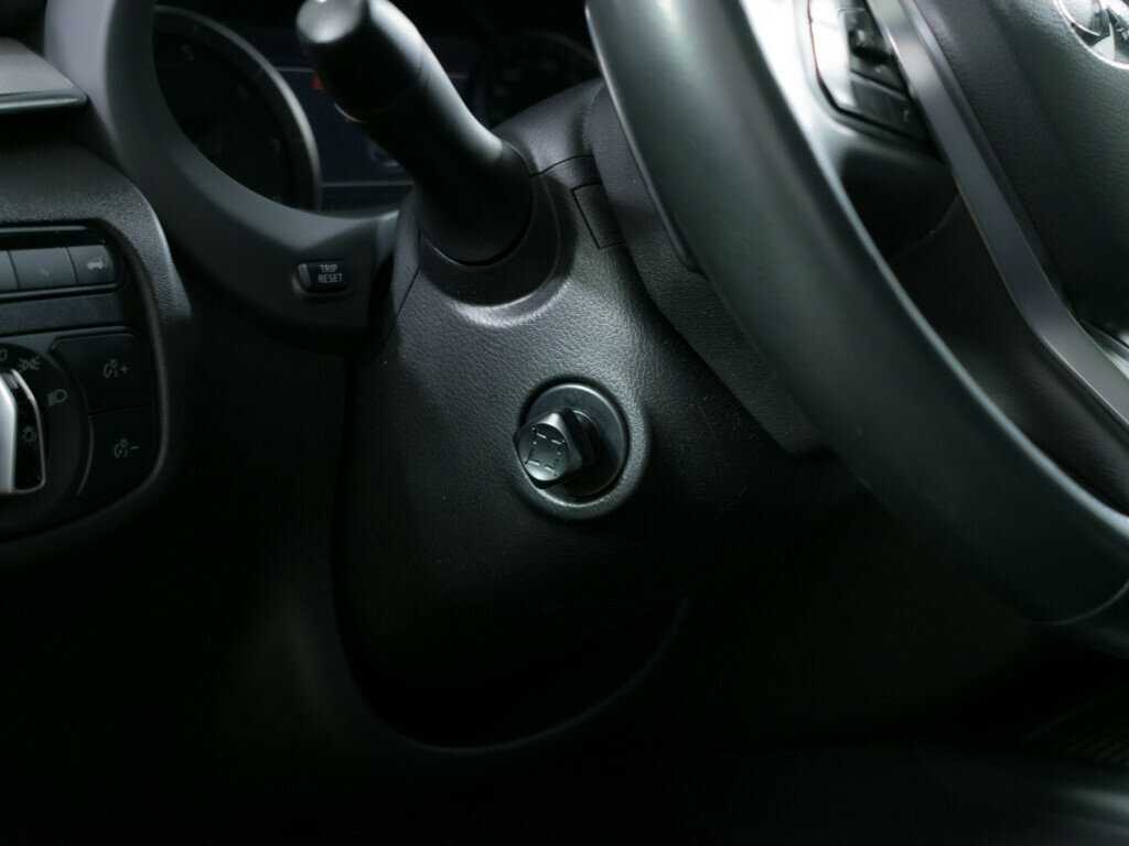 Б/У Инфинити К-Икс50 2018 года. Фото: #12