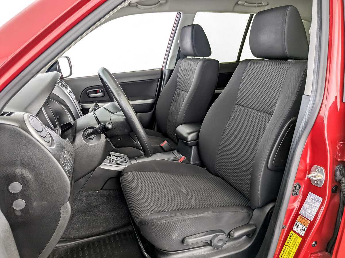 Б/У Сузуки Гранд Витара 2010 года. Фото: #19