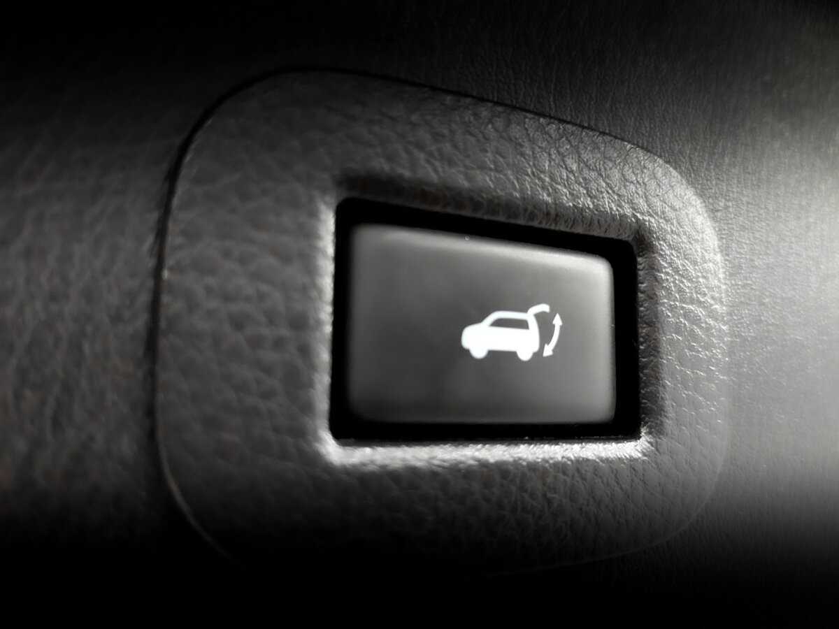 Б/У Инфинити К-Икс80 2017 года. Фото: #23