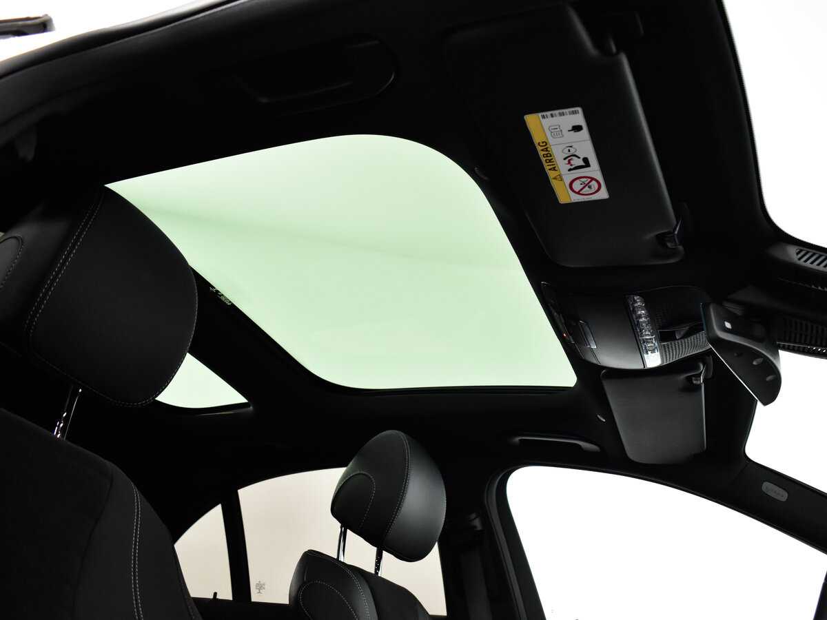 Б/У Мерседес-Бенц Е-Класс 2021 года. Фото: #13