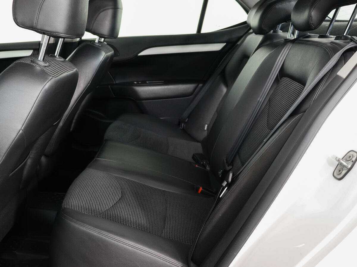 Б/У Ситроен Ц4 2016 года. Фото: #9