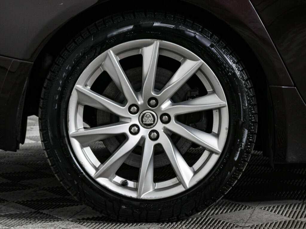 Jaguar XF 2011 года с пробегом. Фото: #17