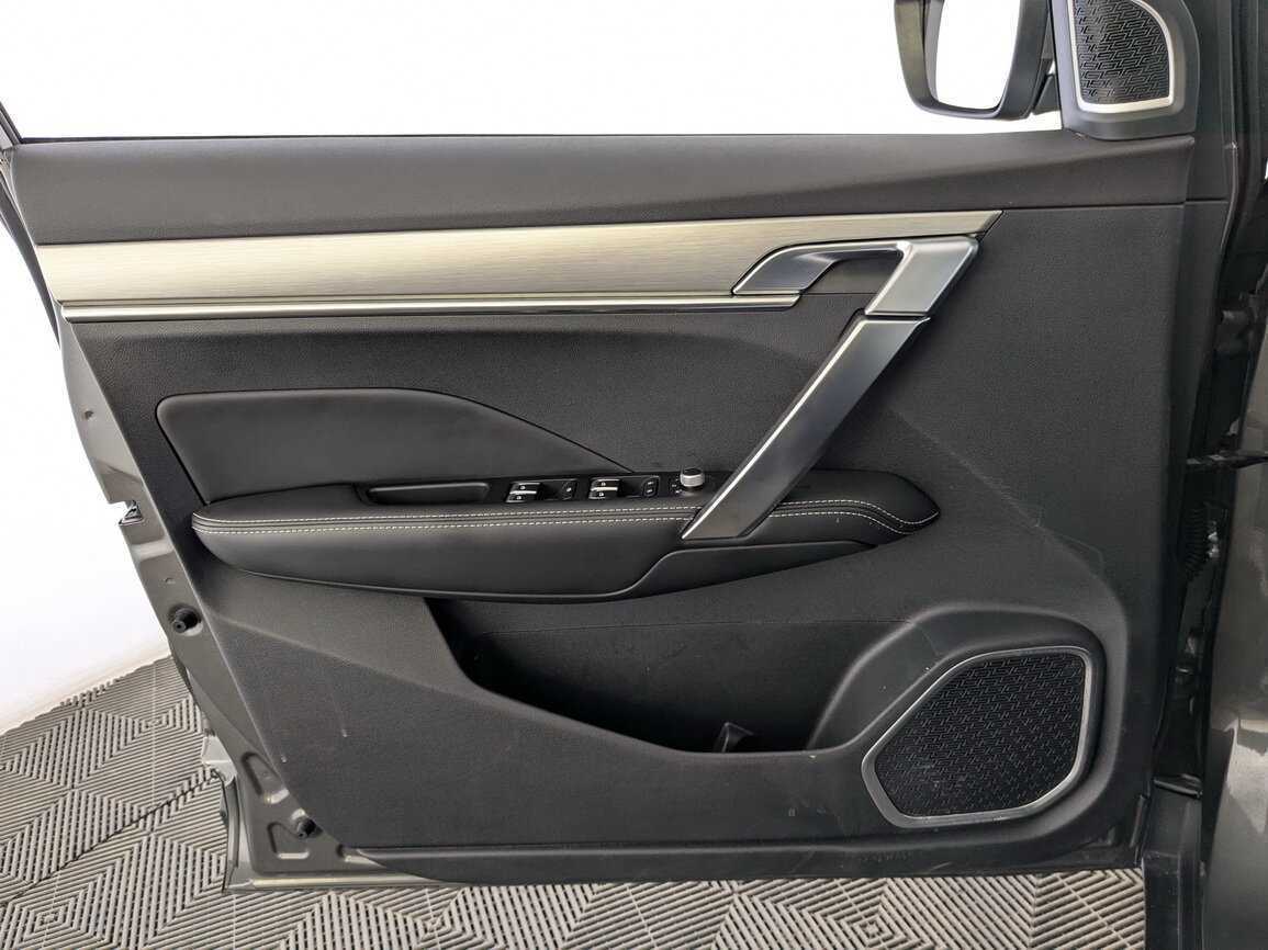 Б/У Джили Кулрэй 2022 года. Фото: #16