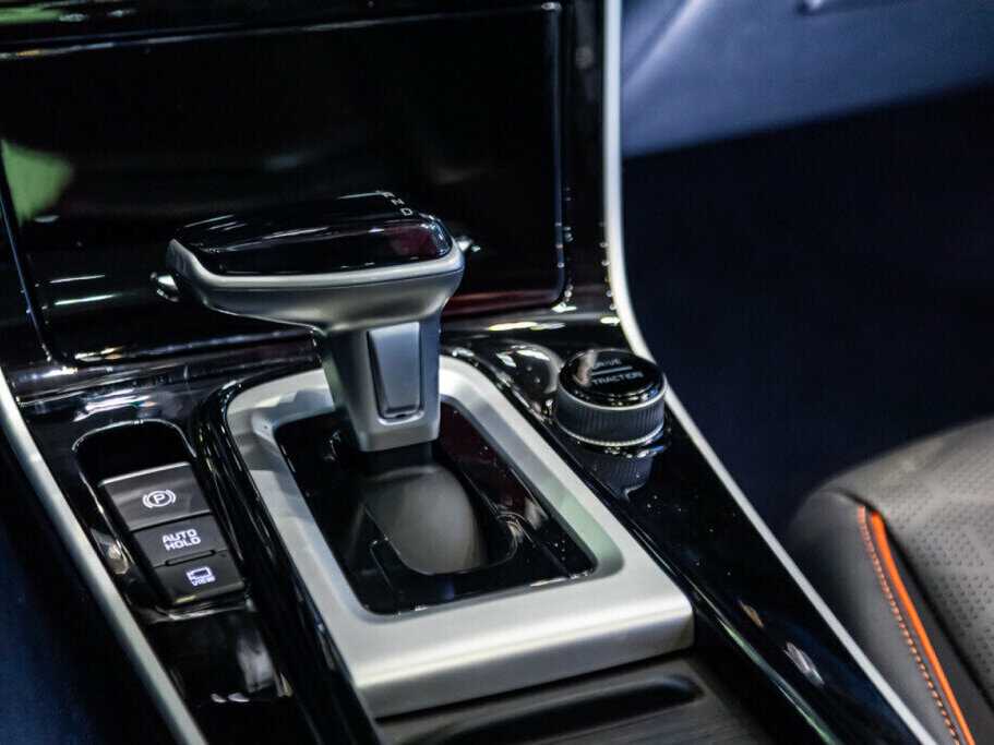 Б/У Киа Сельтос 2024 года. Фото: #17