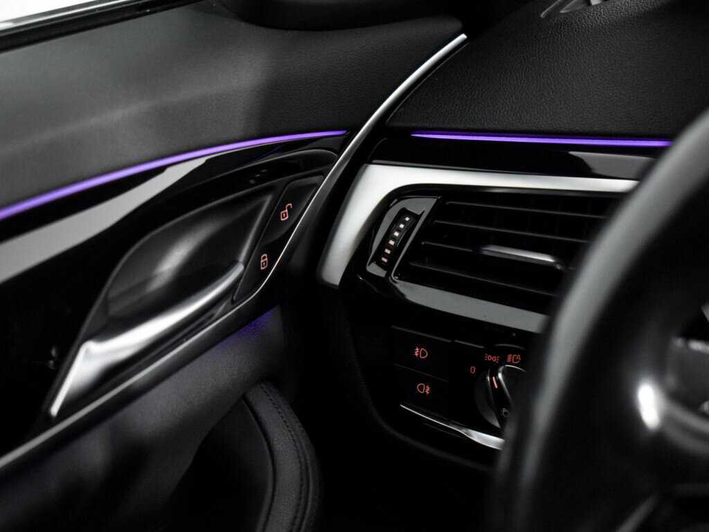 Б/У БМВ 5 серии 2018 года. Фото: #22