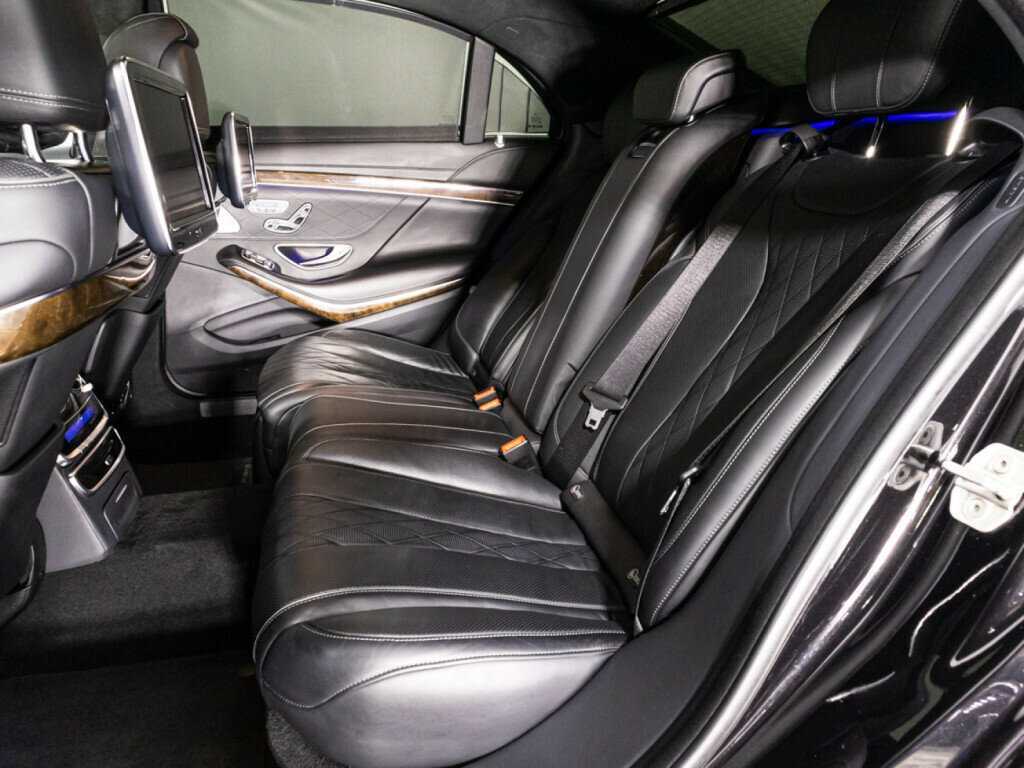 Б/У Мерседес-Бенц С-Класс 2016 года. Фото: #9