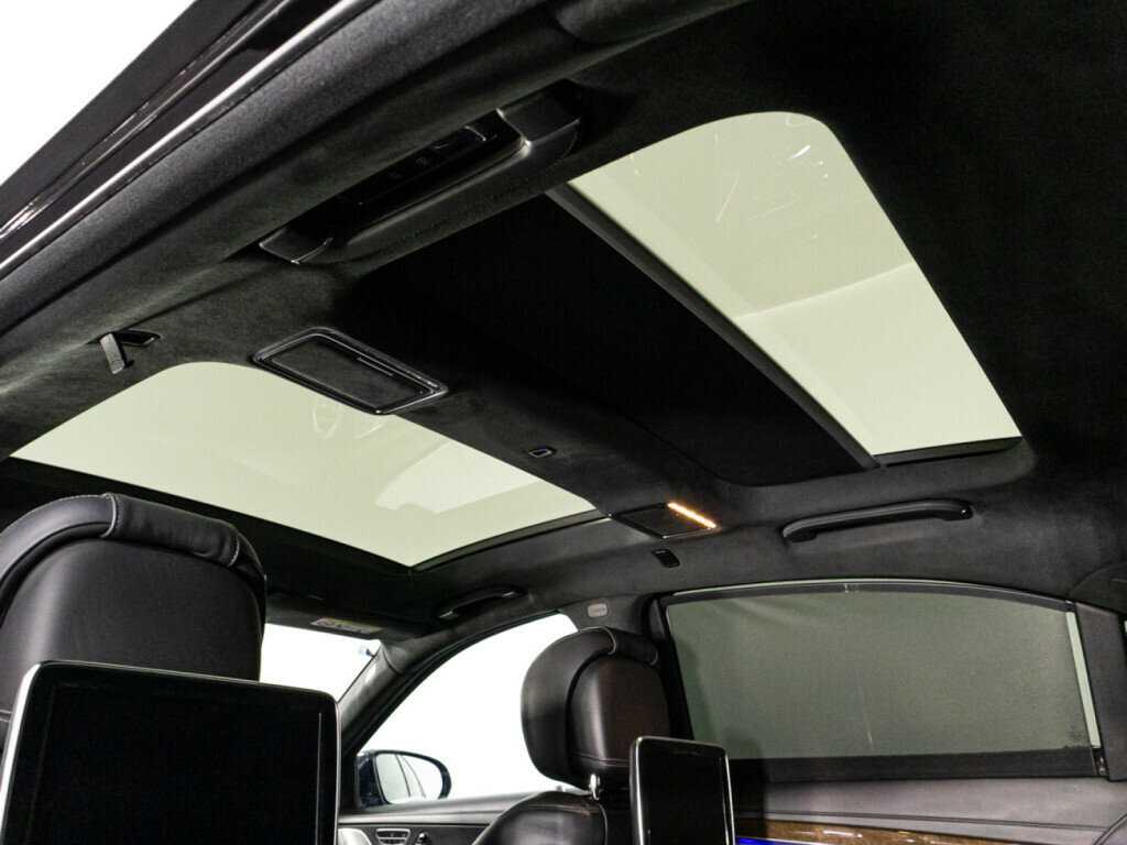 Б/У Мерседес-Бенц С-Класс 2016 года. Фото: #24