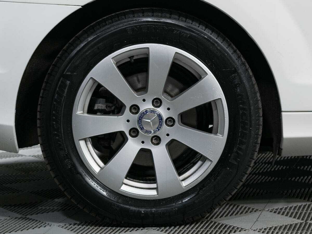 Б/У Мерседес-Бенц Ц-Класс 2014 года. Фото: #16