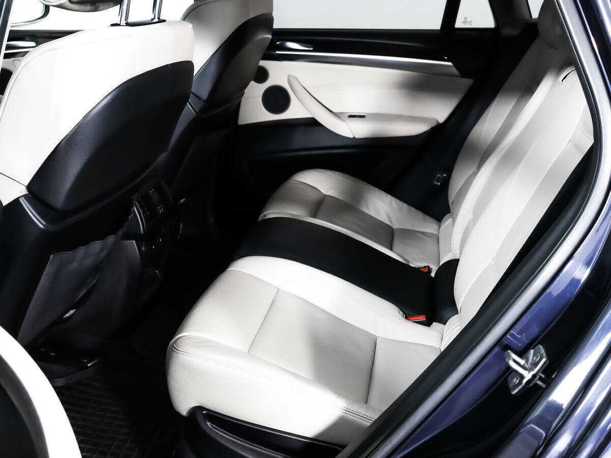 Б/У БМВ Икс6 2011 года. Фото: #12