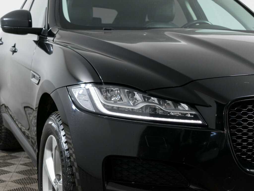 Б/У Ягуар Ф-Пэйс 2017 года. Фото: #19