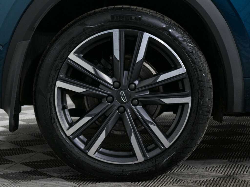 Б/У Джили Монжаро 2022 года. Фото: #18