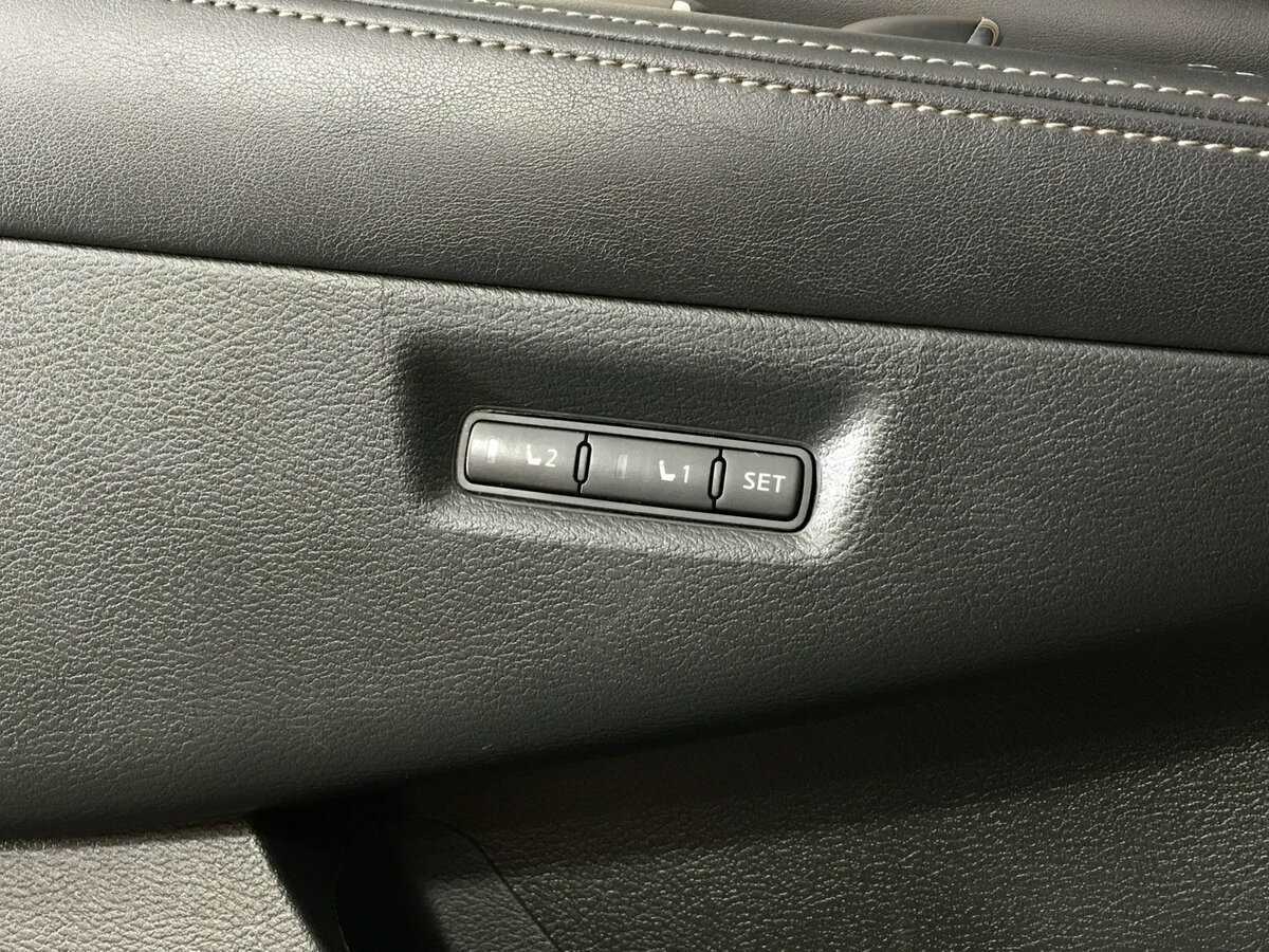 Б/У Ниссан Мурано 2019 года. Фото: #22