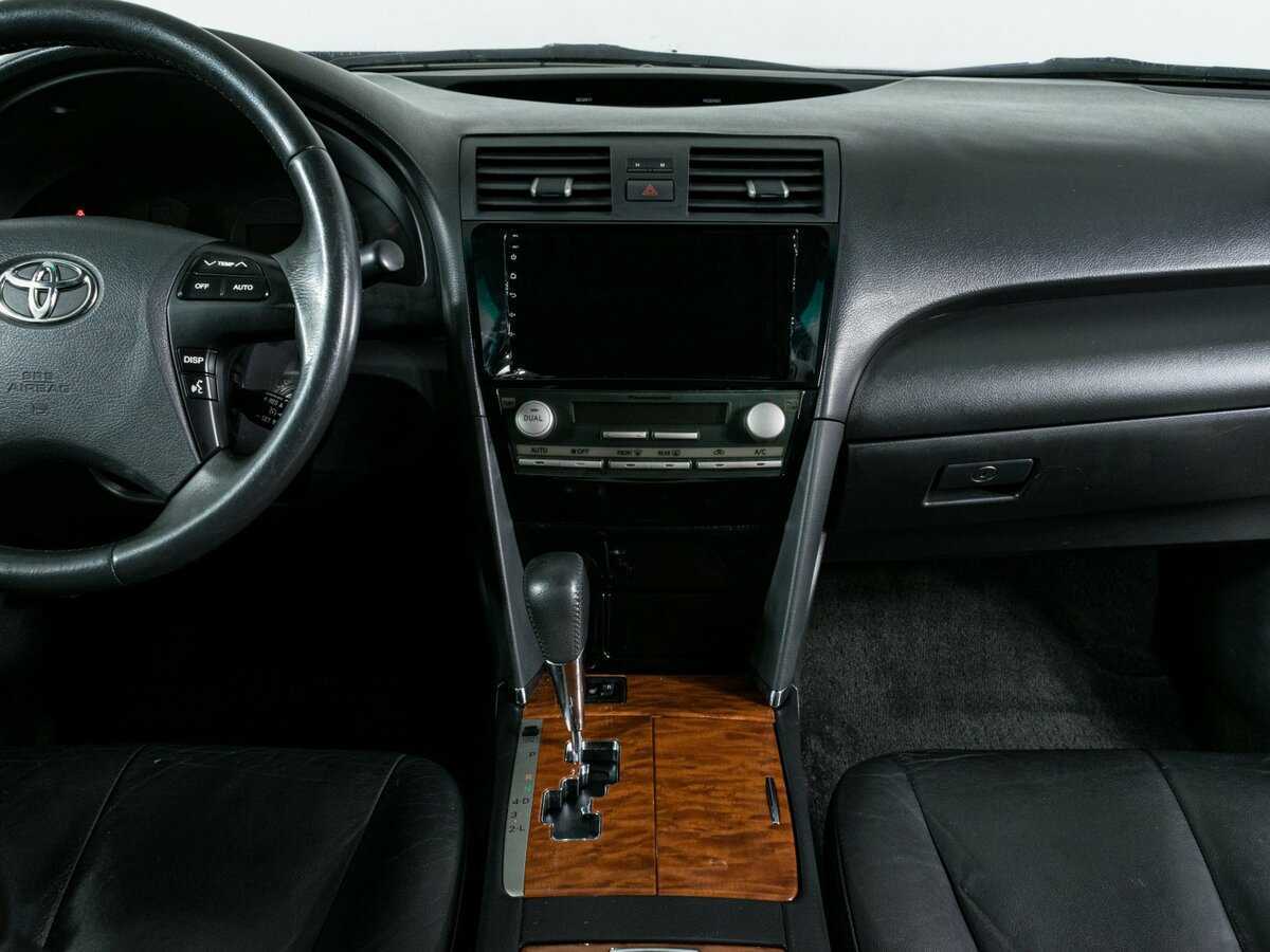 Б/У Тойота Камри 2008 года. Фото: #7