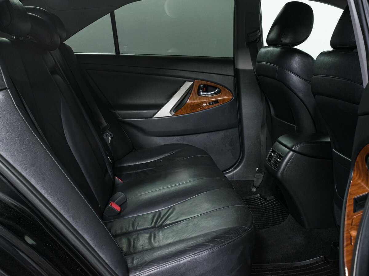 Б/У Тойота Камри 2008 года. Фото: #8