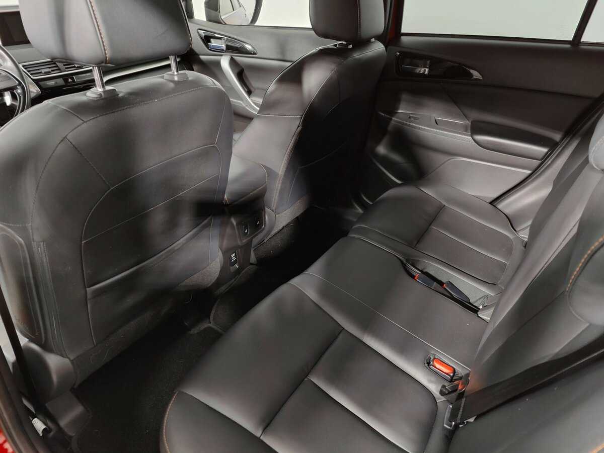 Б/У Митсубиши Еклипс Кросс 2018 года. Фото: #12