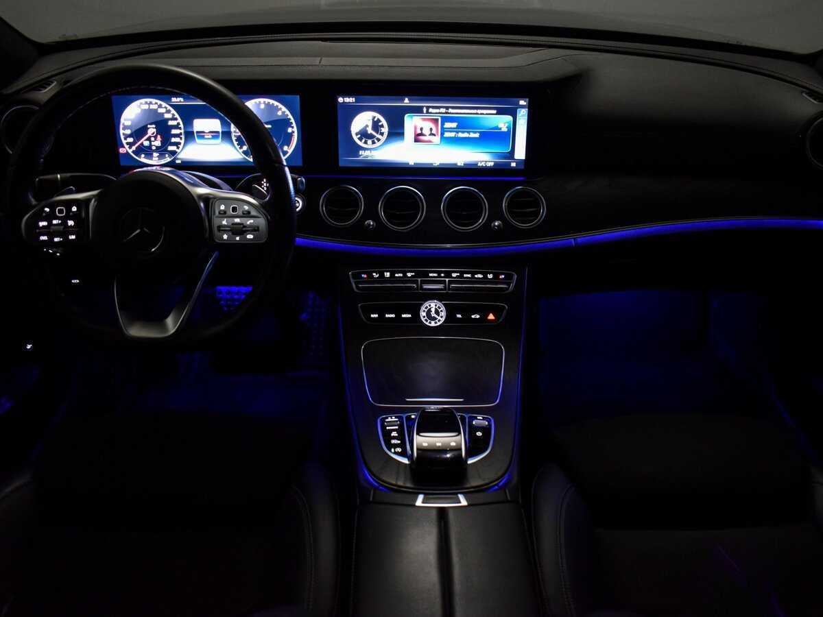 Б/У Мерседес-Бенц Е-Класс 2018 года. Фото: #13