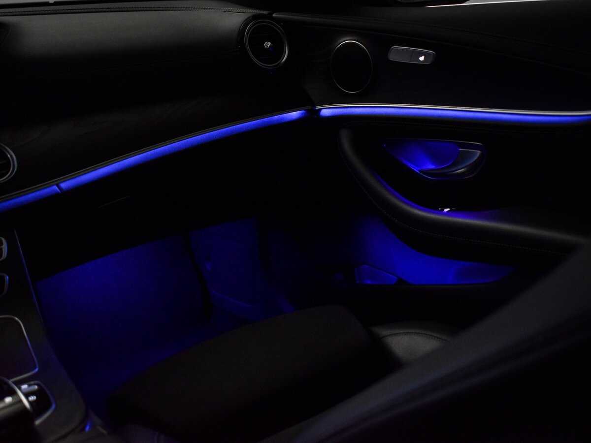 Б/У Мерседес-Бенц Е-Класс 2018 года. Фото: #22