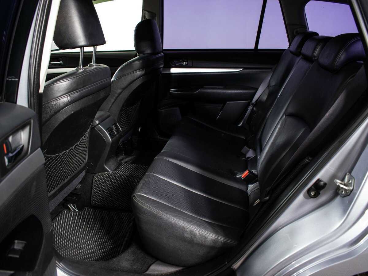 Б/У Субару Аутбэк 2012 года. Фото: #9