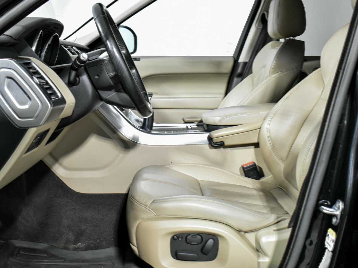 Б/У Лэнд Ровер Рэнж Ровер Спорт 2015 года. Фото: #20