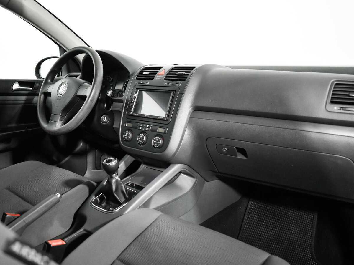 Б/У Фольксваген Гольф 2008 года. Фото: #8