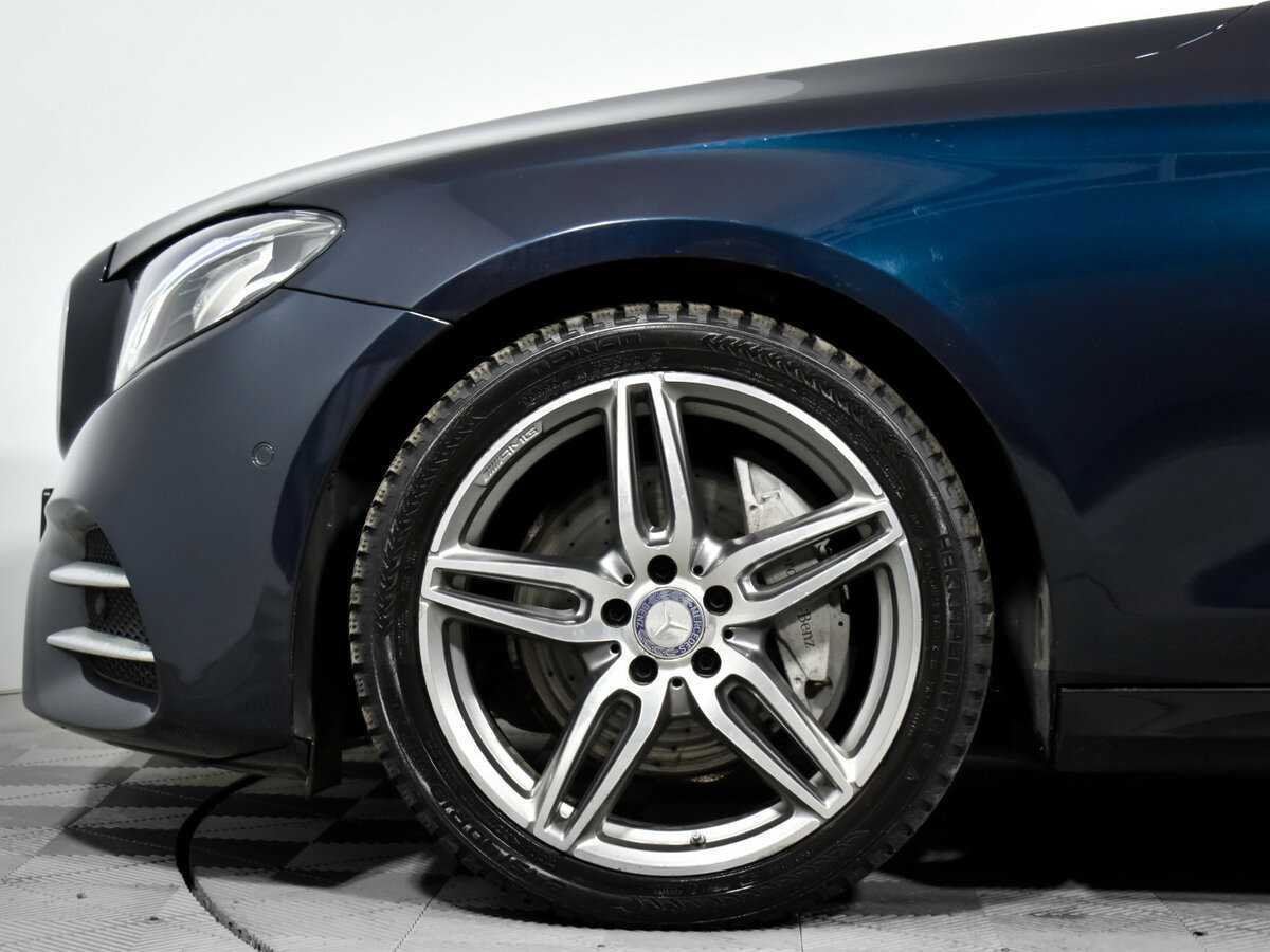 Б/У Мерседес-Бенц Е-Класс 2016 года. Фото: #6