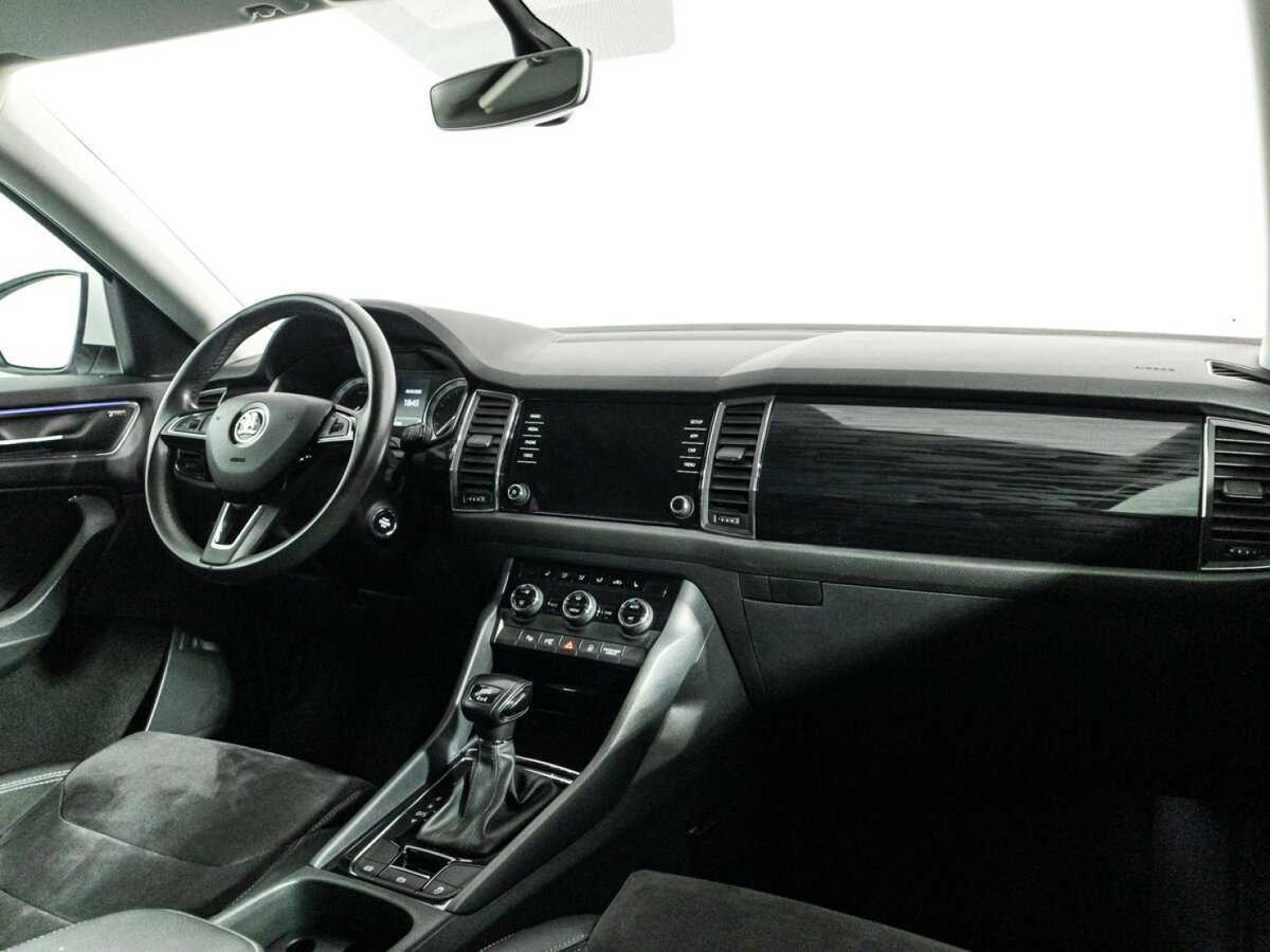 Б/У Шкода Кодиак 2017 года. Фото: #8