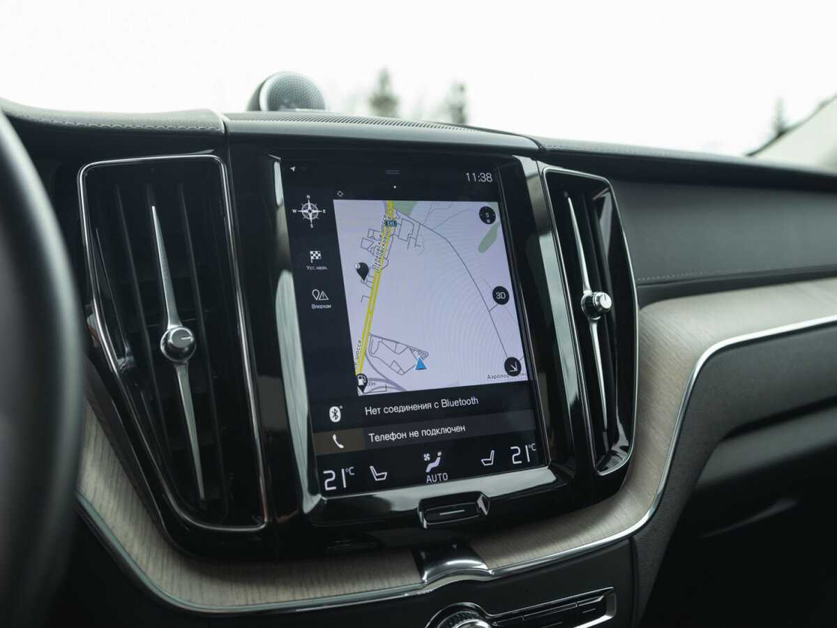 Б/У Вольво ИксЦ60 2019 года. Фото: #26