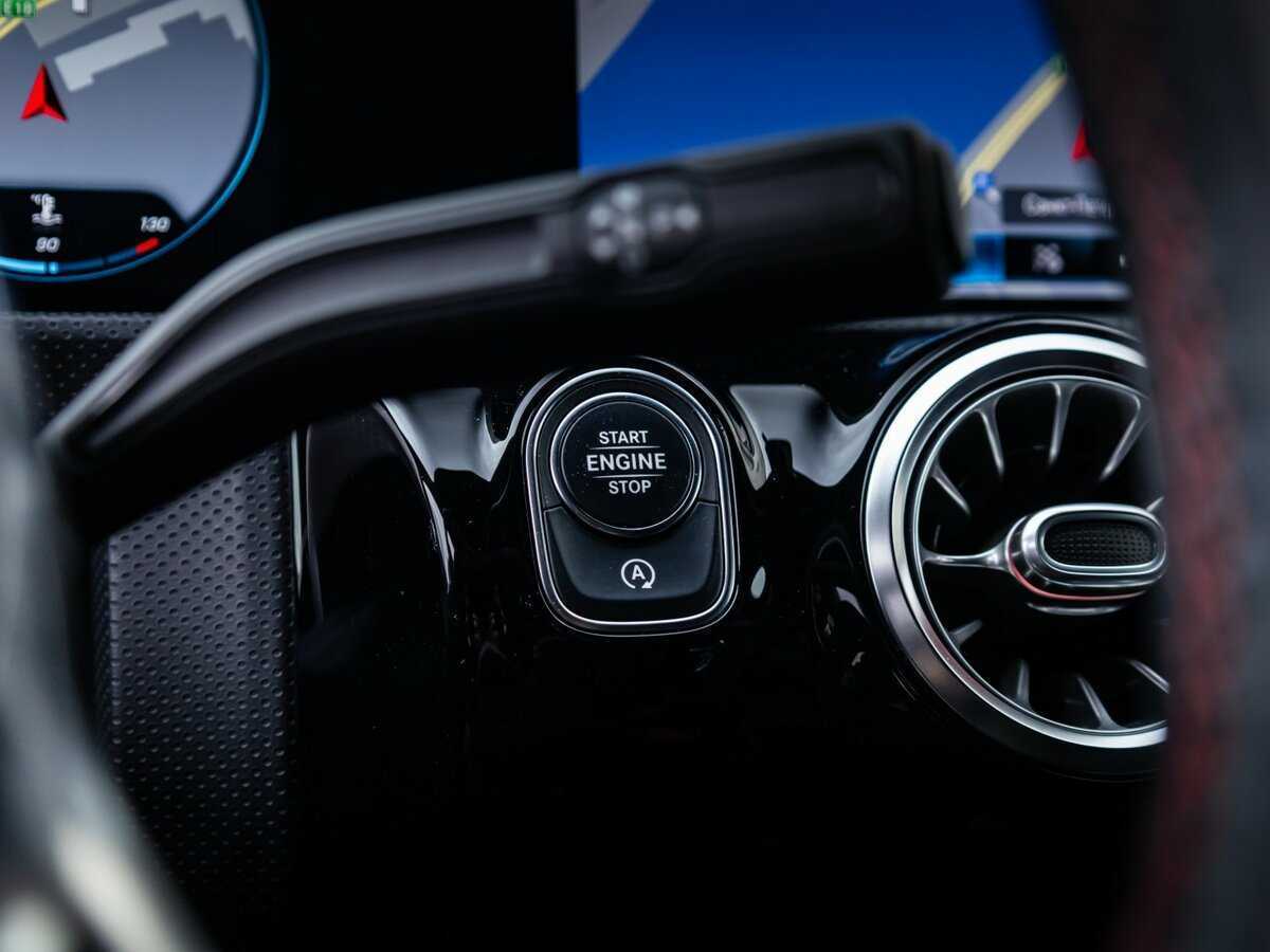 Б/У Мерседес-Бенц КЛА 2019 года. Фото: #21